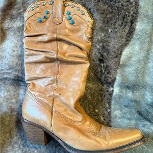 Turquoise Detailed Tan Western Boots